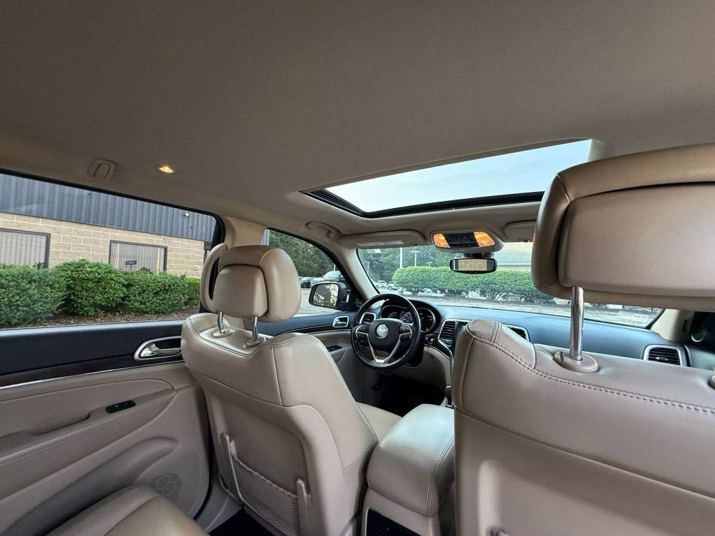 used 2018 Jeep Grand Cherokee car, priced at $13,998