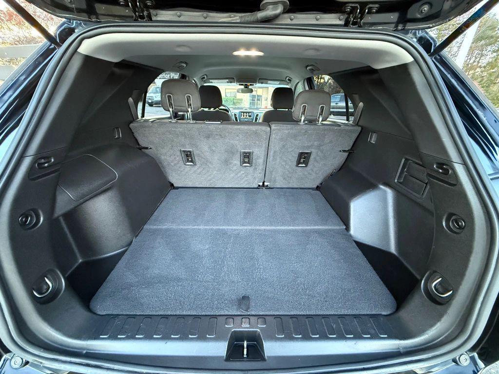 used 2019 Chevrolet Equinox car, priced at $13,823
