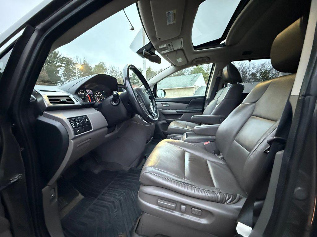 used 2016 Honda Odyssey car, priced at $15,321