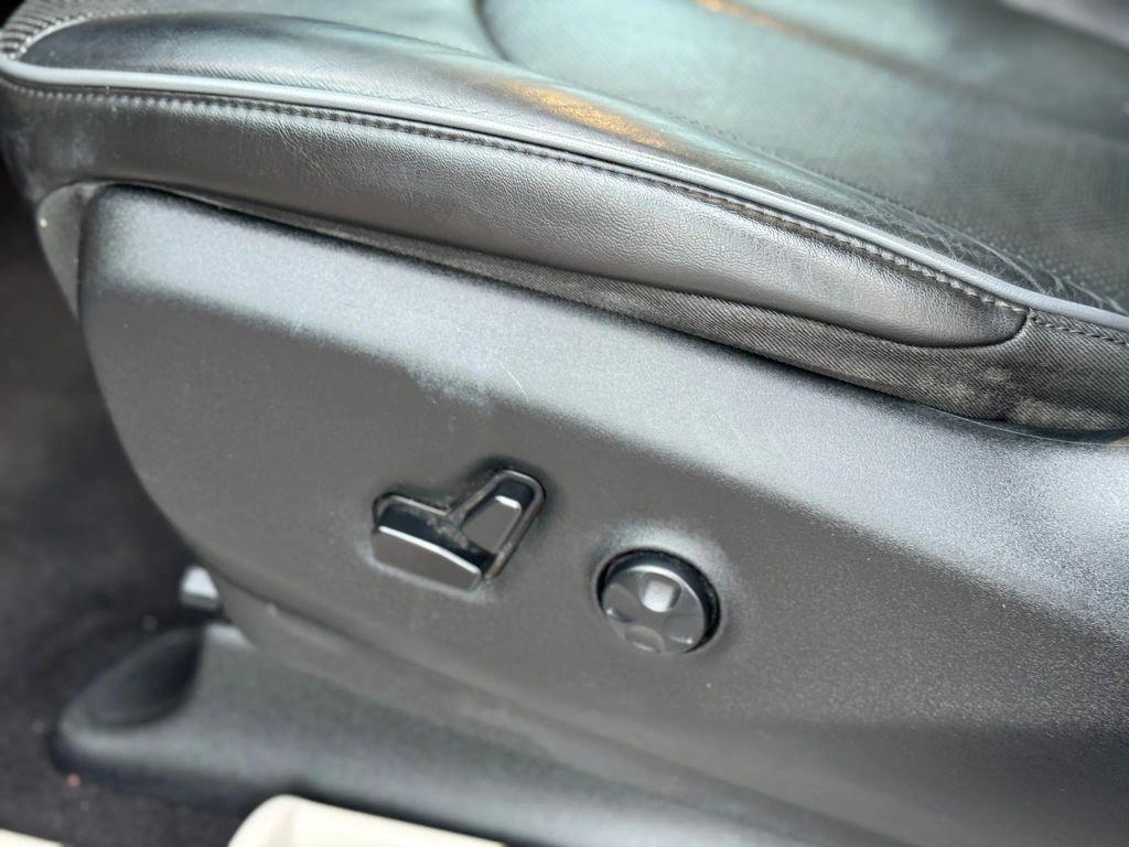 used 2018 Chrysler Pacifica car, priced at $17,321