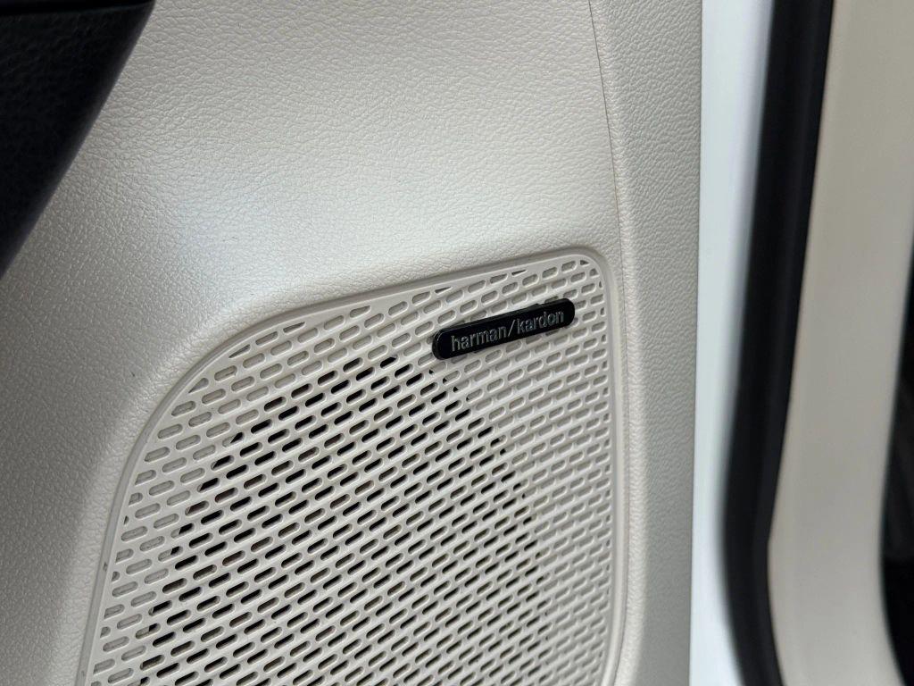 used 2018 Chrysler Pacifica car, priced at $17,321