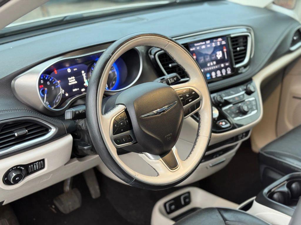 used 2018 Chrysler Pacifica car, priced at $17,321