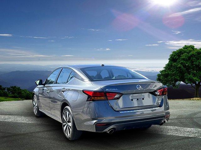 used 2022 Nissan Altima car, priced at $22,000
