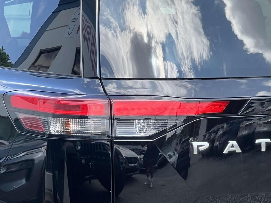 used 2023 Nissan Pathfinder car, priced at $30,998