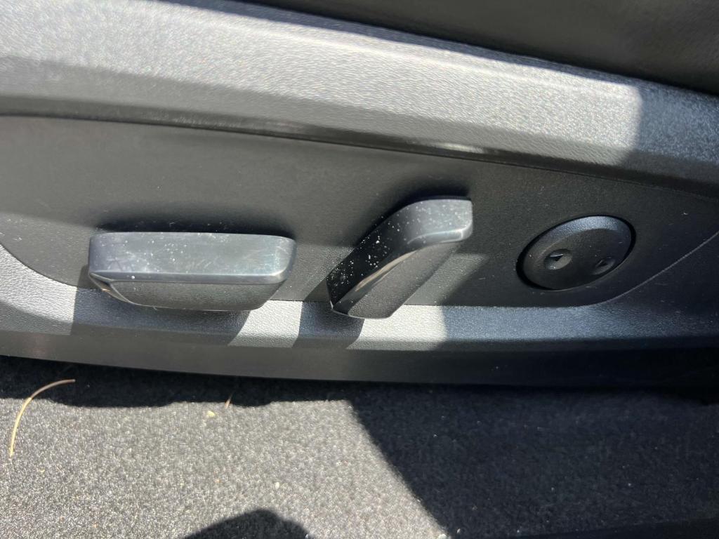 used 2023 Nissan Pathfinder car, priced at $30,998