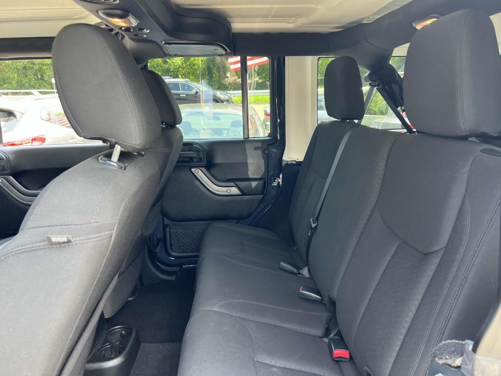 used 2016 Jeep Wrangler Unlimited car, priced at $25,999