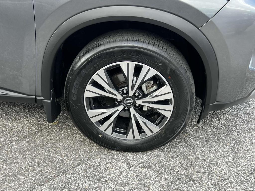 used 2021 Nissan Rogue car, priced at $19,495