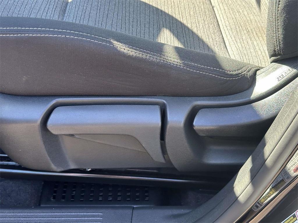 used 2022 Nissan Rogue car, priced at $21,255