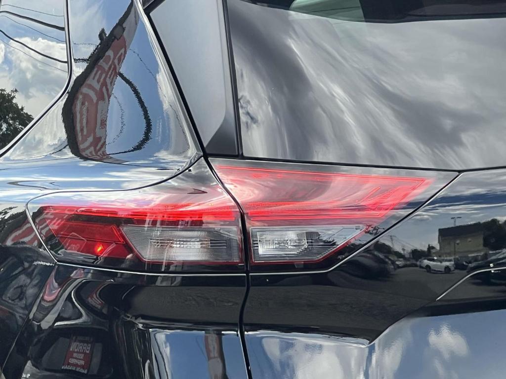 used 2022 Nissan Rogue car, priced at $21,995