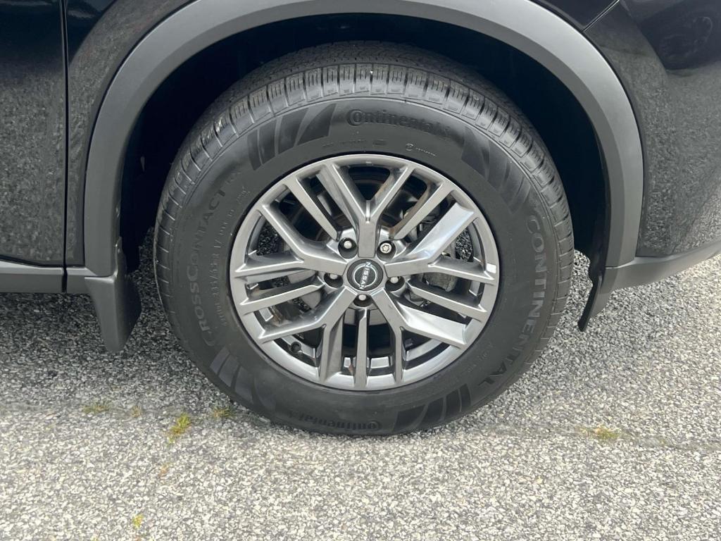 used 2022 Nissan Rogue car, priced at $21,995