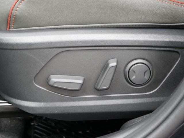 used 2025 Hyundai SANTA CRUZ car, priced at $38,500