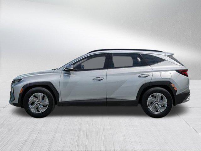 new 2025 Hyundai Tucson Hybrid car, priced at $33,380