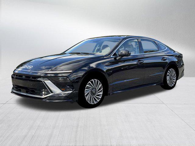 new 2026 Hyundai Sonata Hybrid car, priced at $39,570