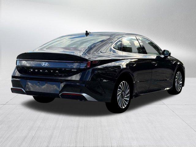 new 2026 Hyundai Sonata Hybrid car, priced at $39,570