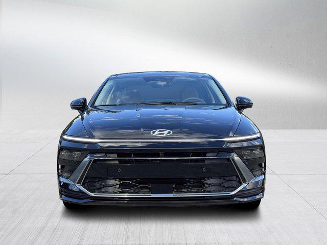 new 2026 Hyundai Sonata Hybrid car, priced at $39,570