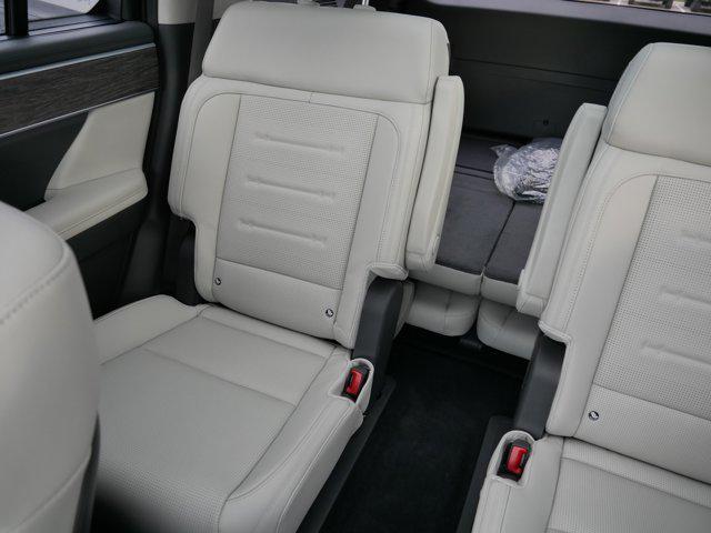 used 2025 Hyundai Santa Fe car, priced at $43,000