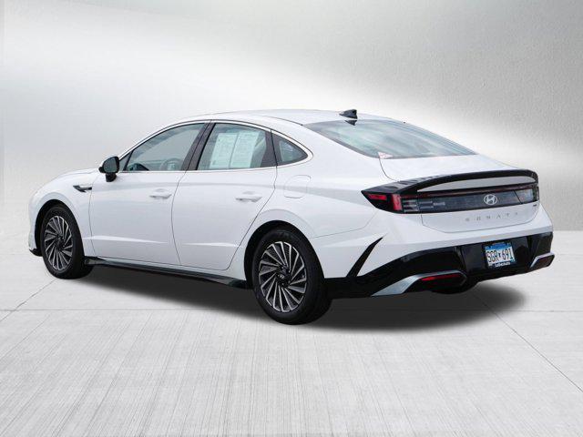used 2025 Hyundai Sonata Hybrid car, priced at $28,500