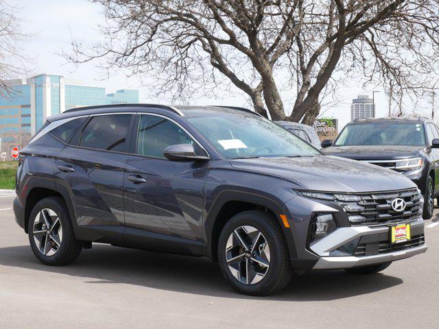 new 2025 Hyundai TUCSON Hybrid car, priced at $36,418