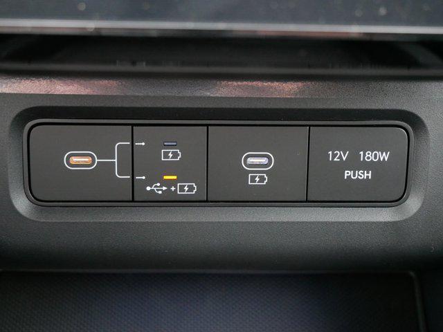 new 2025 Hyundai TUCSON Hybrid car, priced at $36,909