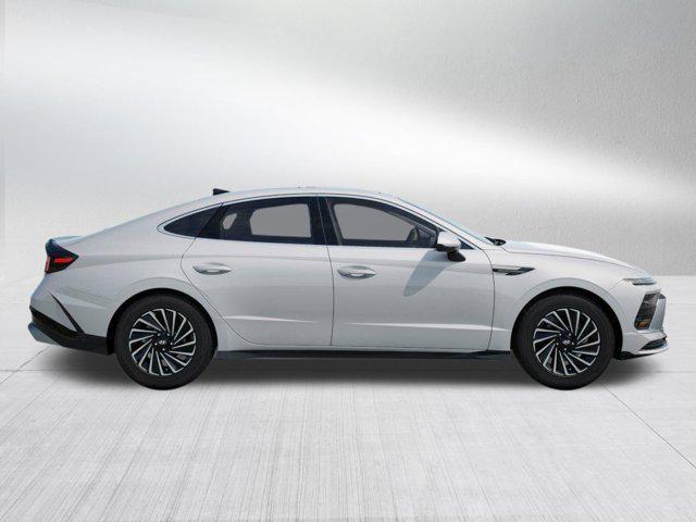 new 2026 Hyundai Sonata Hybrid car, priced at $34,100