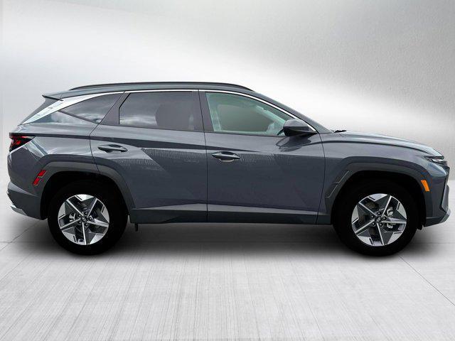 new 2025 Hyundai Tucson car, priced at $30,336