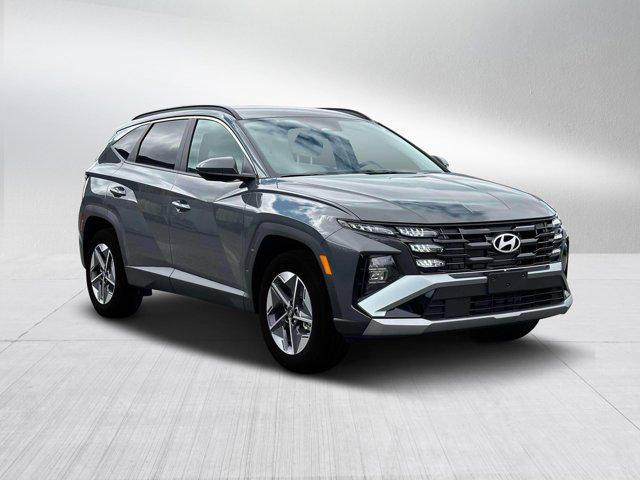new 2025 Hyundai Tucson car, priced at $30,336