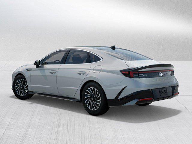 new 2025 Hyundai Sonata Hybrid car, priced at $37,877