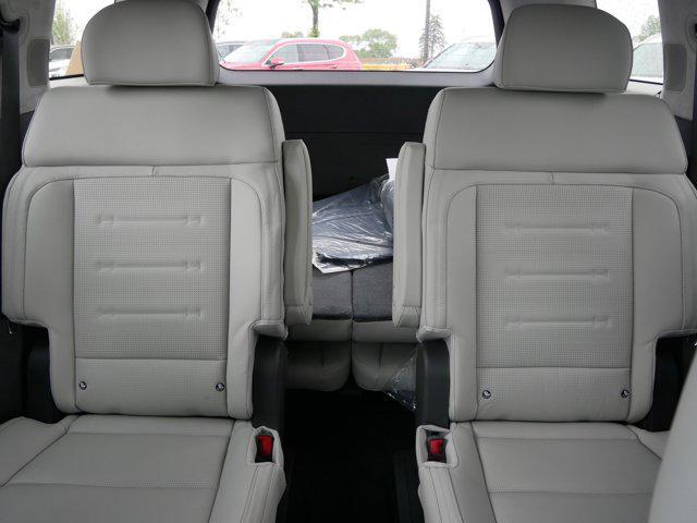 new 2025 Hyundai Santa Fe car, priced at $46,074