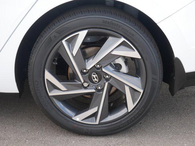 new 2025 Hyundai Elantra car, priced at $23,703