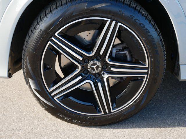 used 2025 Mercedes-Benz GLE 350 car, priced at $64,000