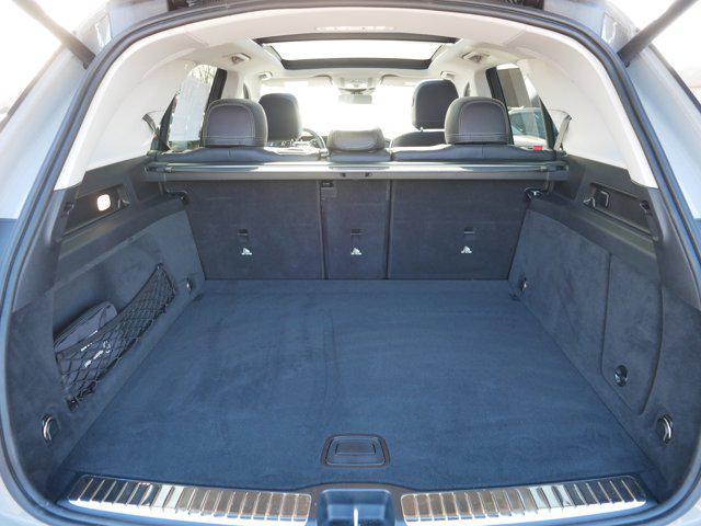 used 2025 Mercedes-Benz GLE 350 car, priced at $64,000