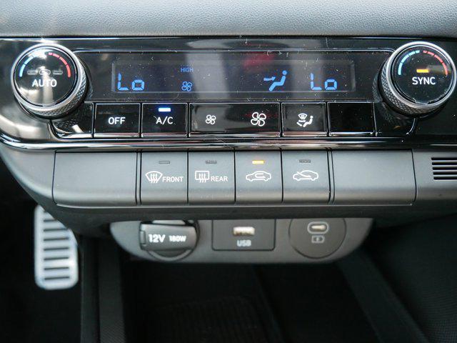 new 2025 Hyundai Elantra car, priced at $27,892
