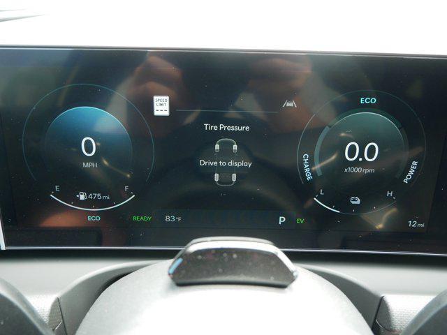 new 2025 Hyundai TUCSON Hybrid car, priced at $33,500