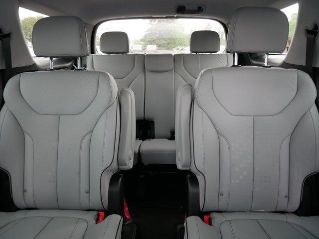 new 2025 Hyundai Palisade car, priced at $43,998
