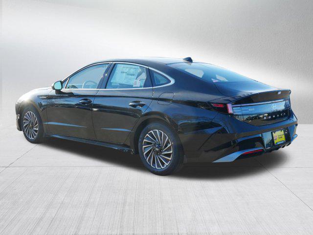 new 2025 Hyundai Sonata Hybrid car, priced at $31,418