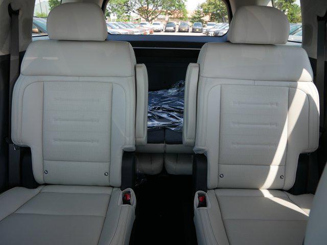new 2025 Hyundai SANTA FE HEV car, priced at $49,089