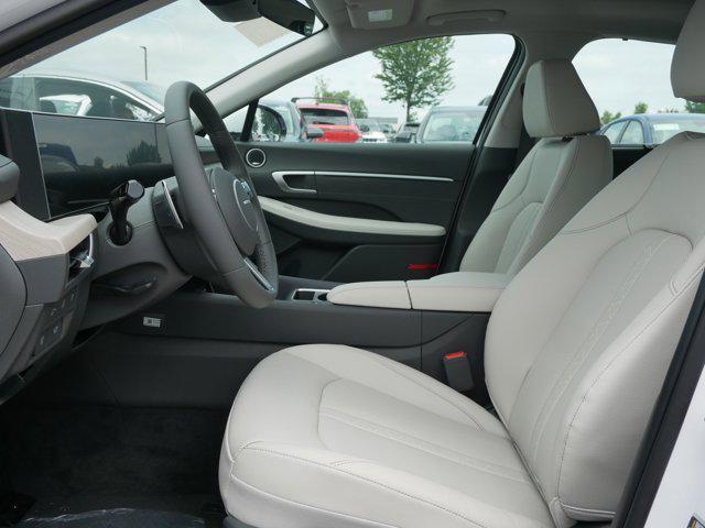 new 2025 Hyundai Sonata Hybrid car, priced at $37,766