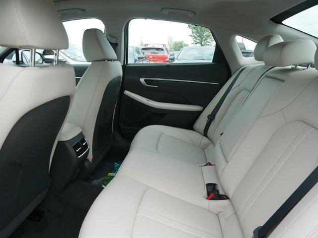 new 2025 Hyundai Sonata Hybrid car, priced at $37,766