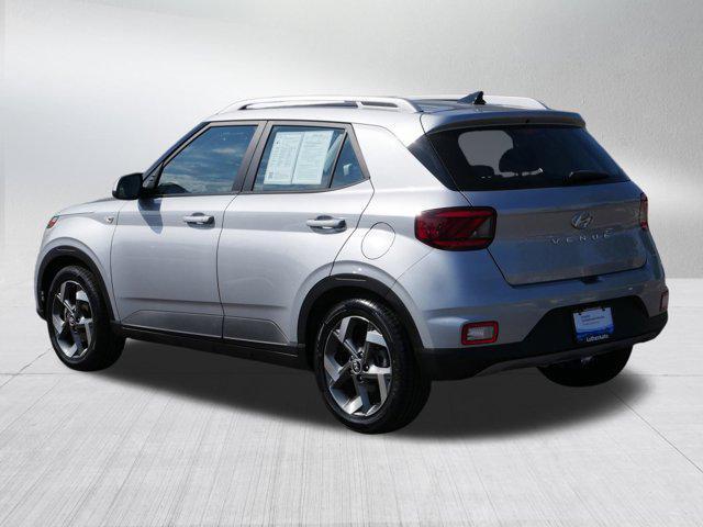used 2022 Hyundai Venue car, priced at $18,900