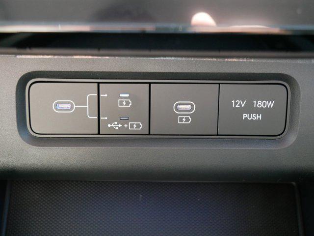 new 2025 Hyundai TUCSON Hybrid car, priced at $35,909