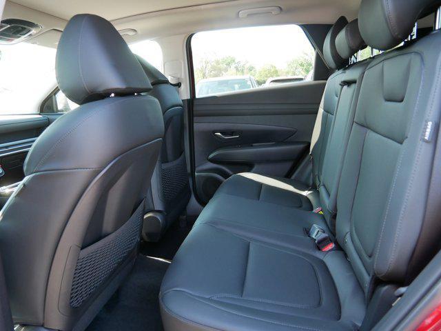 new 2025 Hyundai TUCSON Hybrid car, priced at $35,909