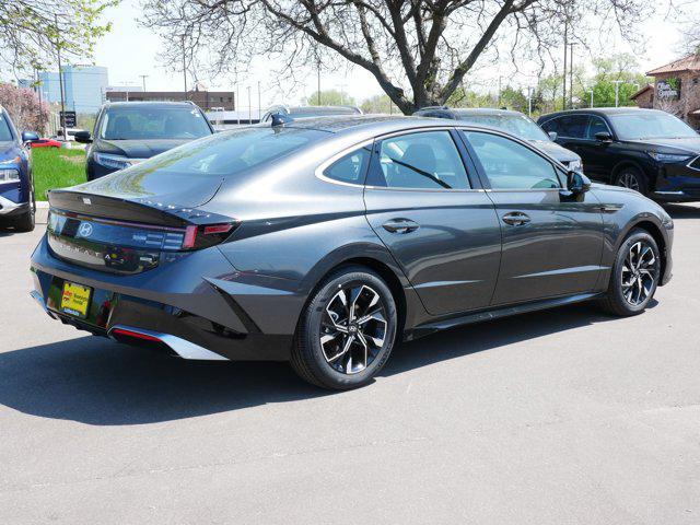 new 2025 Hyundai Sonata car, priced at $29,037