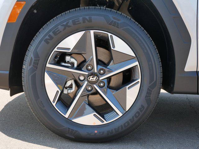 new 2025 Hyundai TUCSON Hybrid car, priced at $35,420