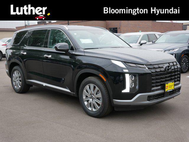 new 2025 Hyundai Palisade car, priced at $40,752