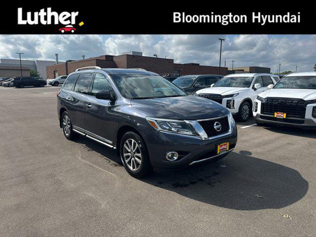 used 2014 Nissan Pathfinder car, priced at $9,000
