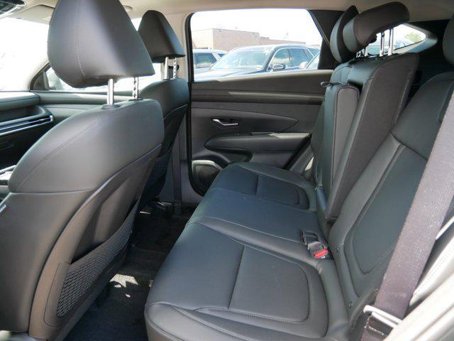new 2025 Hyundai TUCSON Hybrid car, priced at $36,424