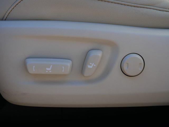 used 2023 Lexus GX 460 car, priced at $55,400