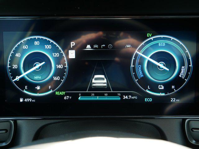 new 2025 Hyundai Elantra car, priced at $27,956