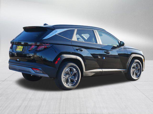 new 2025 Hyundai Tucson Hybrid car, priced at $33,956