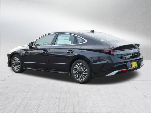 new 2025 Hyundai Sonata Hybrid car, priced at $31,119